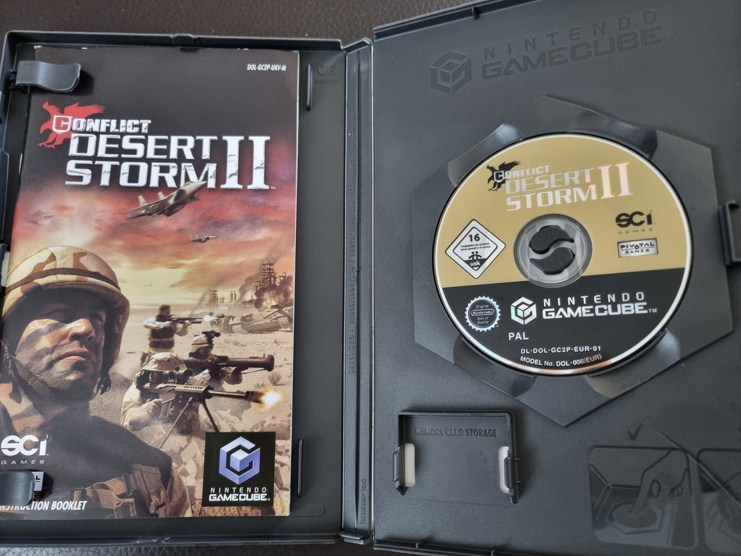 Nintendo GameCube Conflict Desert Storm II with manual
