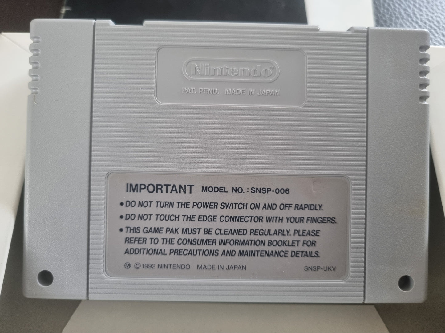 SNES Jurassic Park boxed with manual