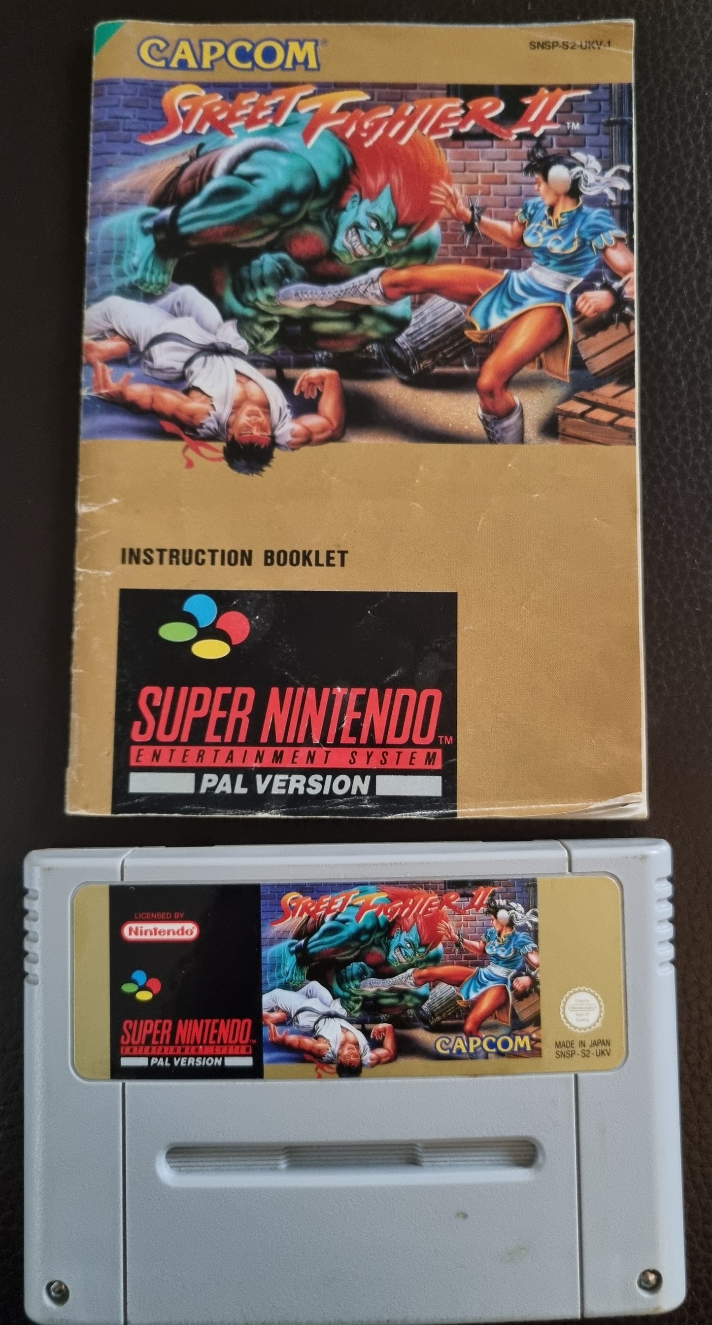 SNES Street Fighter II boxed with manual PAL/NTSC