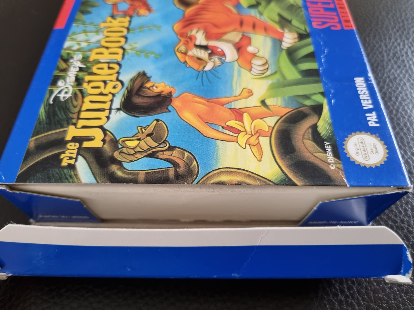 SNES The Jungle Book boxed with manual - rare blue box edition
