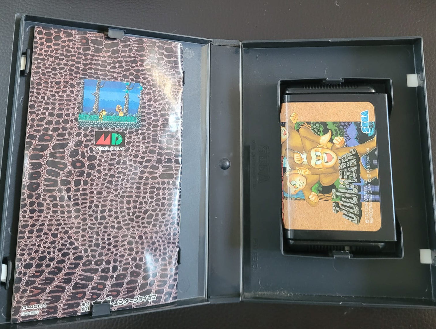 Sega Mega Drive Toki/Juju Legend boxed with manual - Japanese