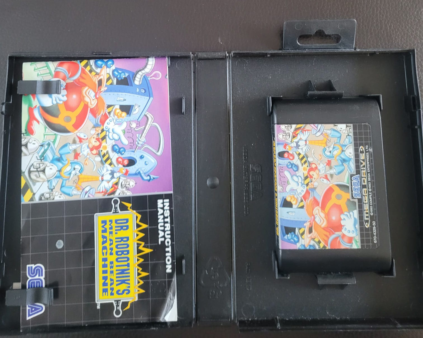 Sega Mega Drive Dr Robotnik's Mean Bean Machine boxed with manual