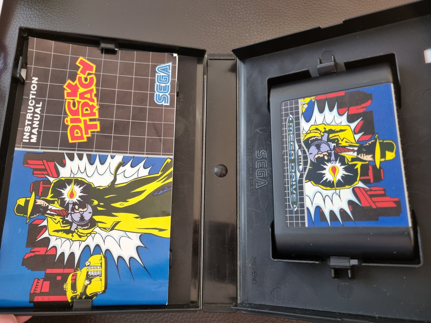 Sega Mega Drive Dick Tracy boxed with manual
